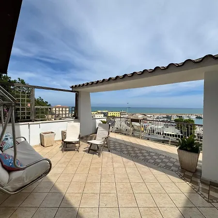 La Terrazza Sulla Marina