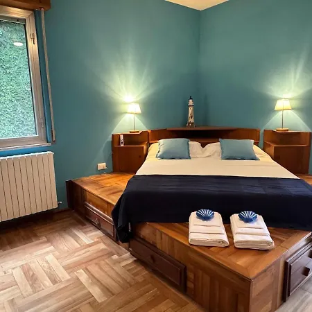 La Terrazza Sulla Marina Apartament *